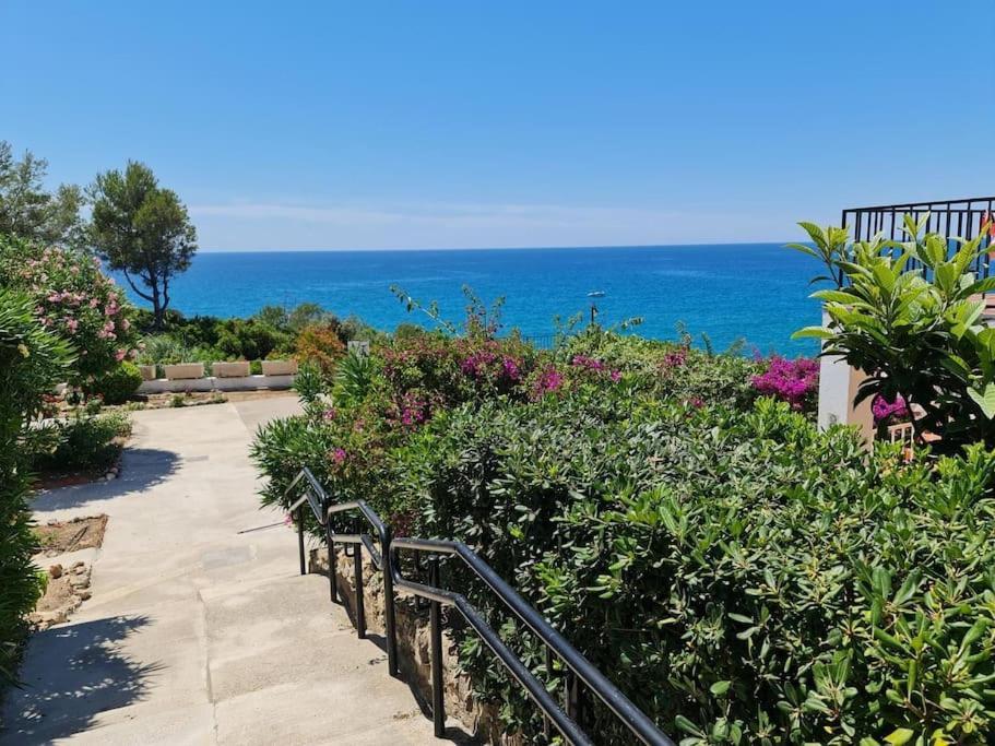 Cal Indigo - Unique Flat In Cap Salou - Mind & Feet In Water Apartment ภายนอก รูปภาพ